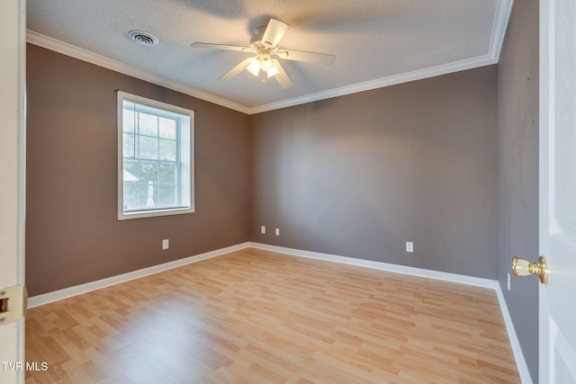 241 Stone Edge Cir, Kingsport, TN 37660 - empty room featuring light wood finished floors, a textured ceiling, ceiling fan, and crown molding