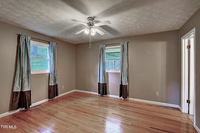 120 Russell Ln, Hampton, TN 37658 - photo 14