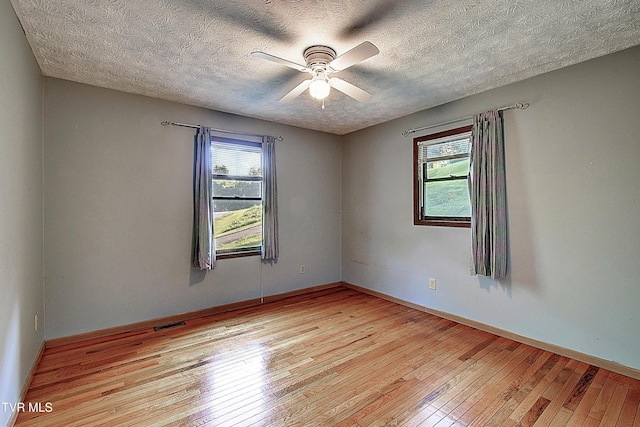 120 Russell Ln, Hampton, TN 37658 - photo 17