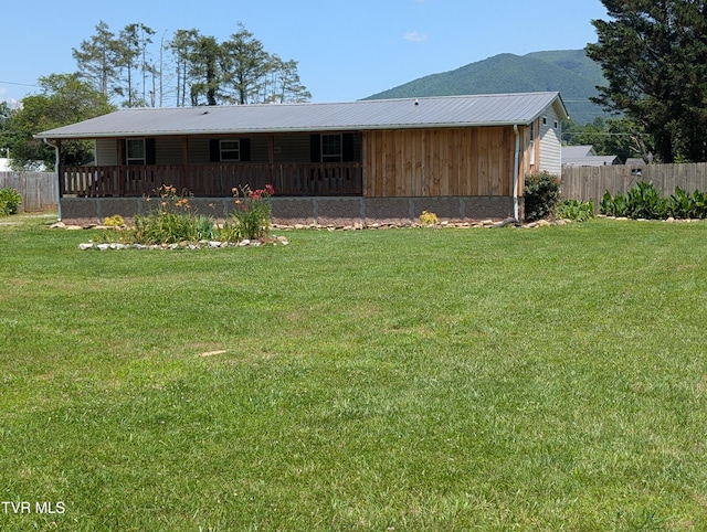 204 Spring St, Hampton, TN 37658 - photo 1