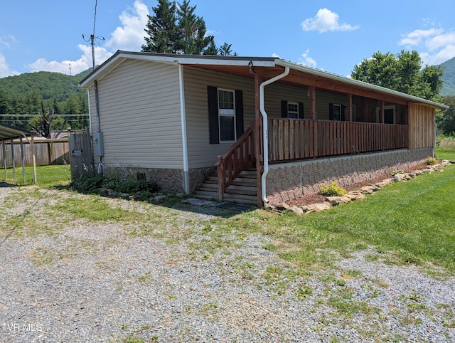 204 Spring St, Hampton, TN 37658 - photo 28
