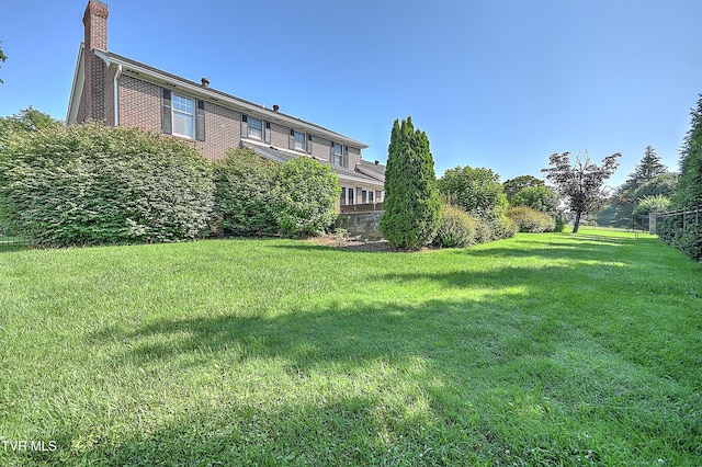 6054 Old Jonesboro Rd, Bristol, TN 37620 - view of yard