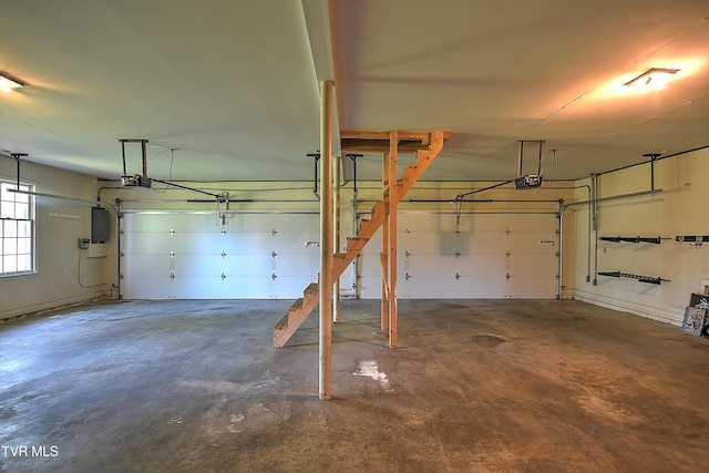 6054 Old Jonesboro Rd, Bristol, TN 37620 - garage featuring a garage door opener