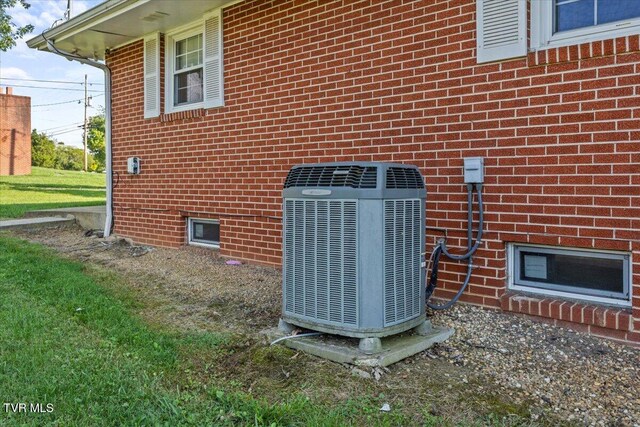 2295 Jones Bridge Rd, Greeneville, TN 37743 - photo 29