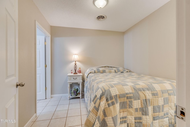 19275 Wyndale Rd, Abingdon, VA 24210 - bedroom featuring baseboards and light tile patterned flooring