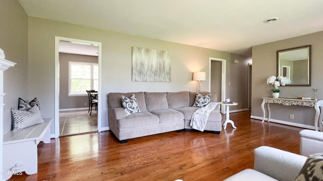 412 Brookwood Dr, Bristol, TN 37620 - photo 8