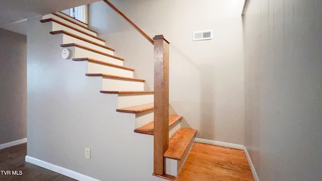 412 Brookwood Dr, Bristol, TN 37620 - photo 32