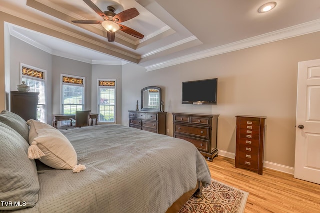 3 Chestnut Ridge Ct, Jonesborough, TN 37659 - bedroom with ornamental molding, light wood finished floors, a raised ceiling, and a ceiling fan
