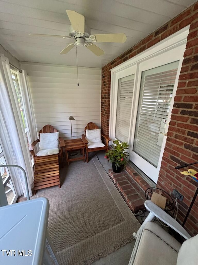 400 Sunset Dr Unit L56, Johnson City, TN 37604 - sunroom with a ceiling fan