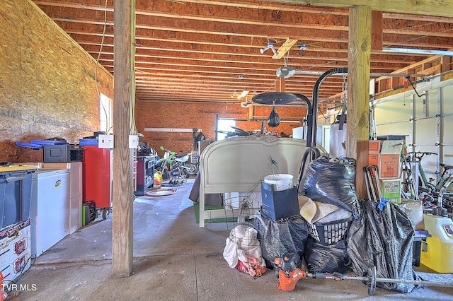 22643 Twin Oaks Rd, Abingdon, VA 24211 - view of garage