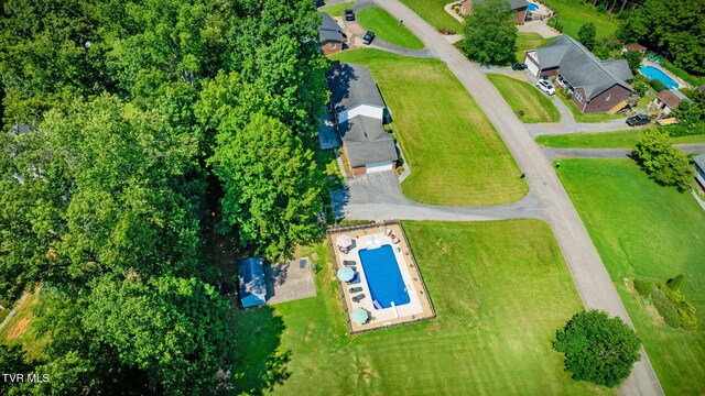 5116 Waterford Dr, Kingsport, TN 37664 - drone / aerial view of a pool