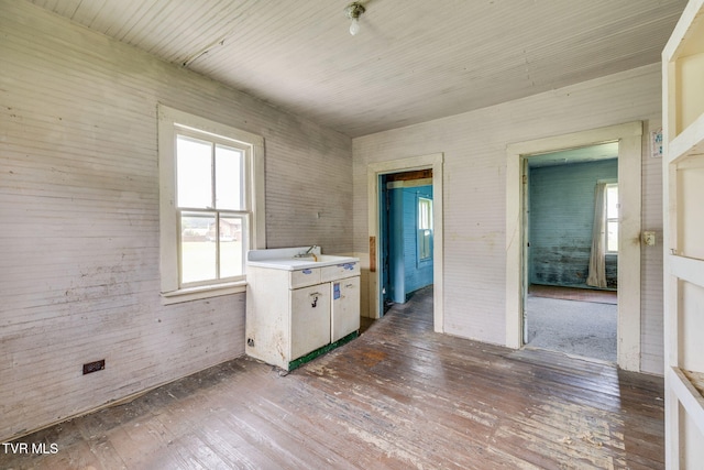 400 Riverside Dr, Unicoi, TN 37692 - photo 13