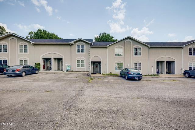 811 Fain Ave Unit 811, Kingsport, TN 37660 - townhome / multi-family property featuring stucco siding and uncovered parking