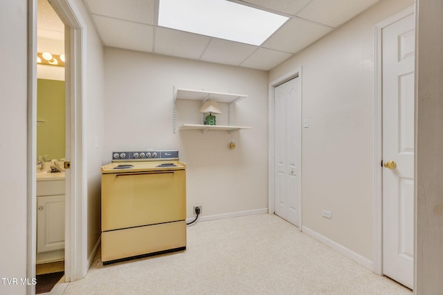 811 Fain Ave Unit 811, Kingsport, TN 37660 - carpeted office with a paneled ceiling