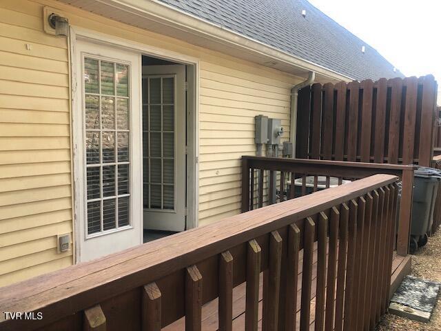 1005 Milton Ct Unit 1005, Kingsport, TN 37664 - view of deck