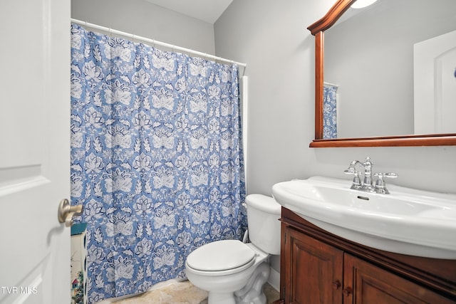 1251 Harmony Rd, Jonesborough, TN 37659 - full bath with vanity and curtained shower