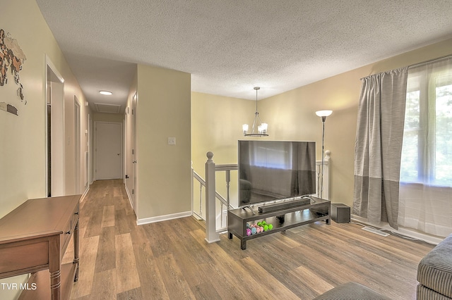 22126 Pinebrook Dr, Bristol, VA 24202 - photo 4