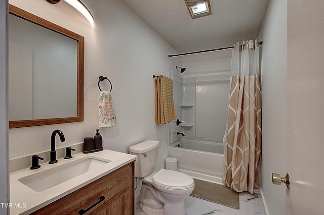 220 Tallman Dr, Blountville, TN 37617 - full bath with shower / tub combo with curtain and vanity