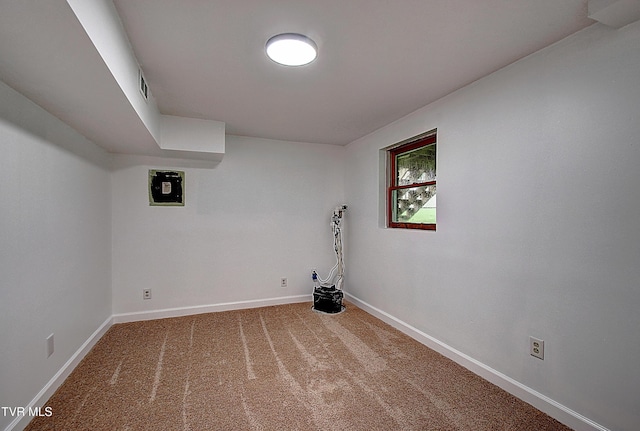 220 Tallman Dr, Blountville, TN 37617 - carpeted empty room with baseboards