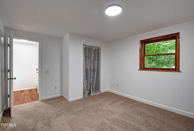 220 Tallman Dr, Blountville, TN 37617 - carpeted spare room with baseboards
