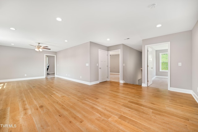 187 Tanners Cv, Johnson City, TN 37615 - unfurnished room with a ceiling fan, recessed lighting, light wood-style flooring, and a smoke detector