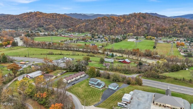 135 Minton Hollow Rd, Elizabethton, TN 37643 - photo 5
