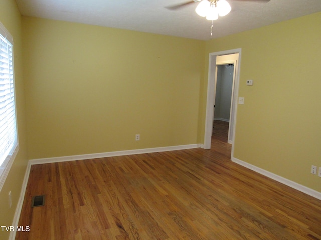1557 Greenfield Ave, Kingsport, TN 37664 - photo 4