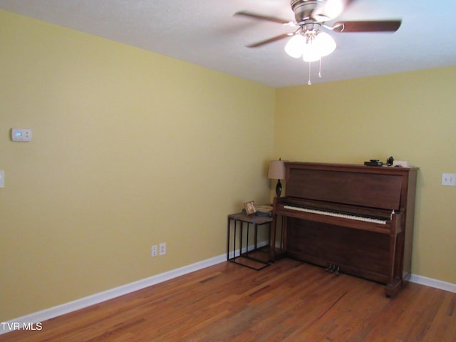 1557 Greenfield Ave, Kingsport, TN 37664 - photo 6