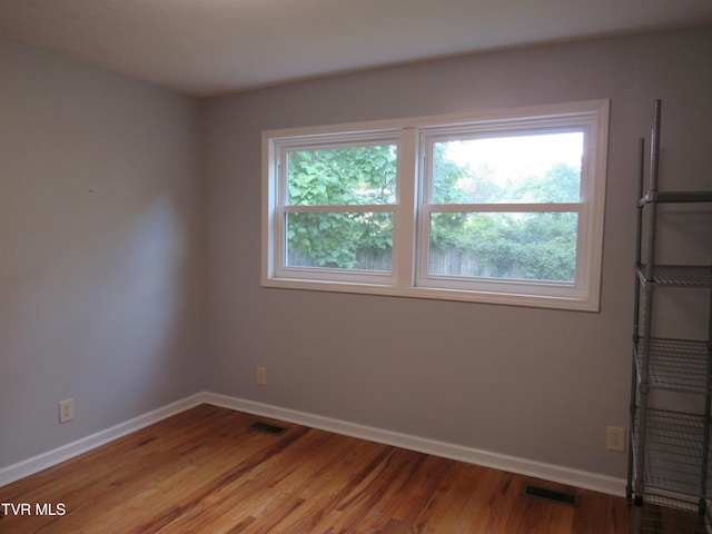 1557 Greenfield Ave, Kingsport, TN 37664 - photo 20