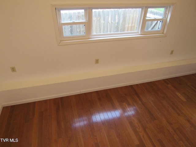 1557 Greenfield Ave, Kingsport, TN 37664 - photo 24