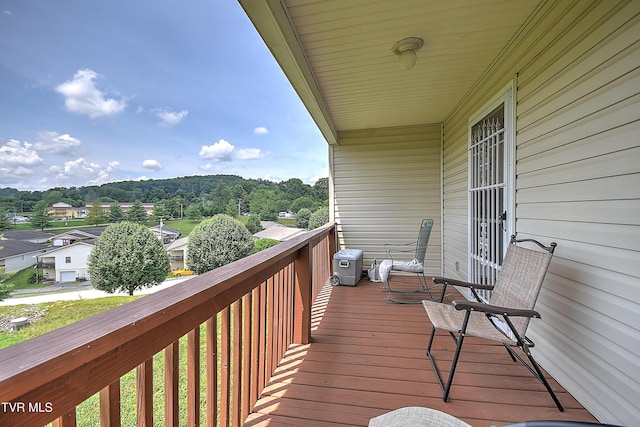 929 Cornerstone Ct, Kingsport, TN 37660 - view of wooden terrace