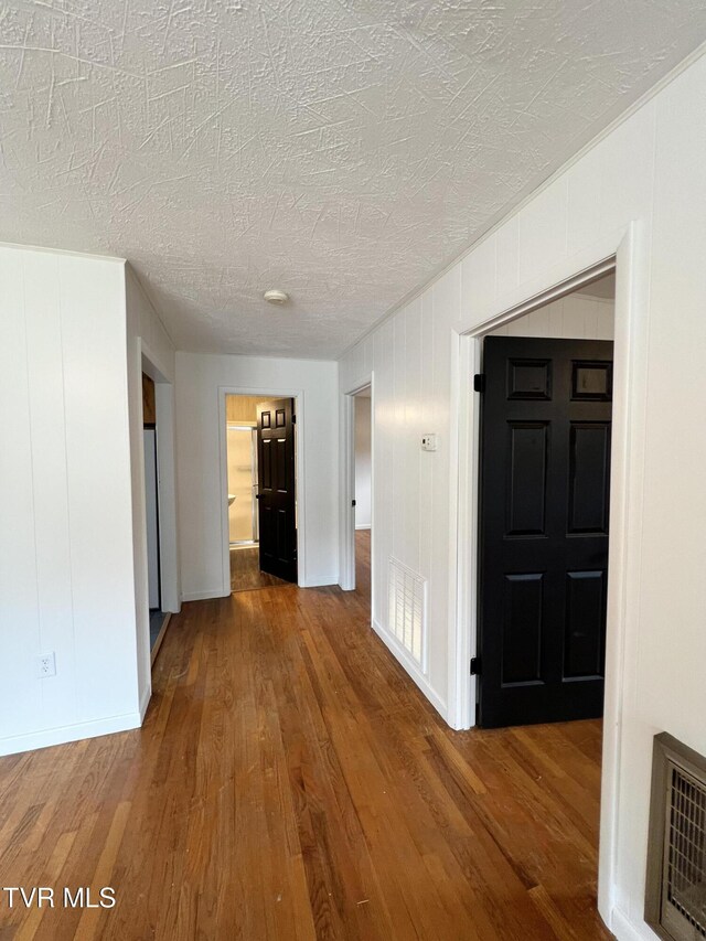 318 Cypress St, Mount Carmel, TN 37645 - photo 6