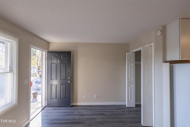 105 Lemay Dr, Kingsport, TN 37664 - foyer entrance featuring dark wood-style floors and baseboards