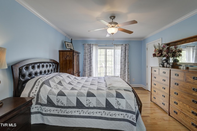 2146 Buttercup Ln, Limestone, TN 37681 - bedroom with ornamental molding, light wood-style flooring, and a ceiling fan