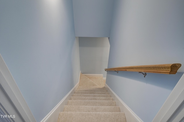 2146 Buttercup Ln, Limestone, TN 37681 - staircase featuring baseboards
