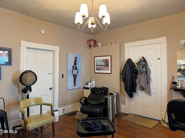 402 E Unaka Ave, Johnson City, TN 37601 - entrance foyer featuring a chandelier and dark wood-style floors