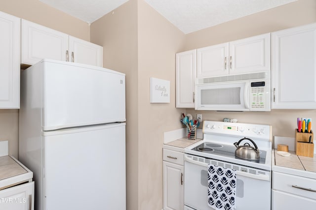 922 W Hillcrest Dr, Johnson City, TN 37604 - kitchen featuring white appliances and white cabinets