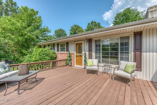 224 Meadow Dr, Bristol, TN 37620 - view of deck