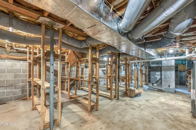 224 Meadow Dr, Bristol, TN 37620 - unfinished below grade area featuring heating unit