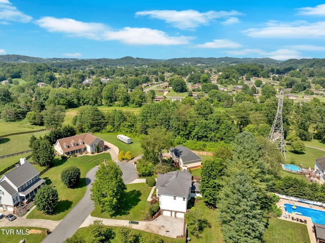 504 Amelia Ct, Blountville, TN 37617 - aerial view of a pool