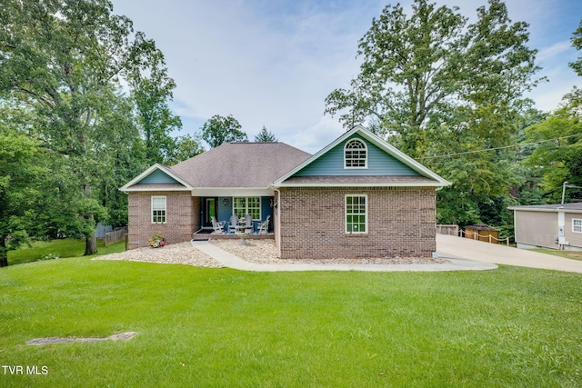 564 Dogwood Dr, Kingsport, TN 37663 - photo 1