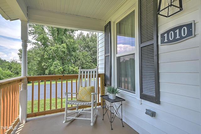 1010 Gibson Mill Rd, Kingsport, TN 37660 - covered porch featuring a water view