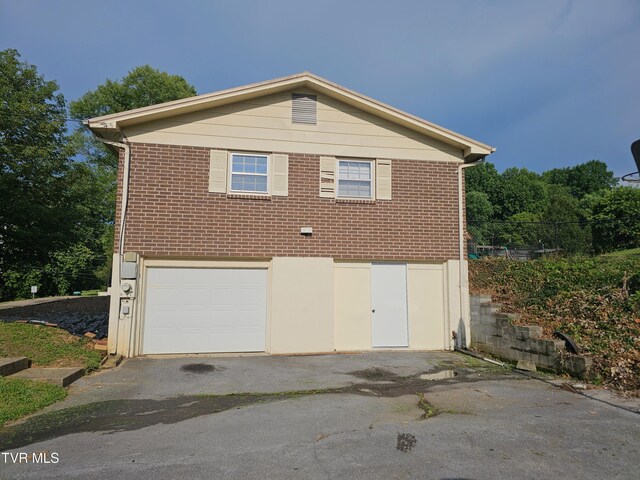 14210 Brynwood Dr, Bristol, VA 24202 - photo 4