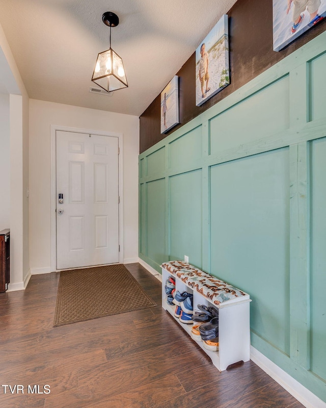 1233 Stamp Lodge Rd, Kingsport, TN 37660 - mudroom featuring dark wood-style flooring