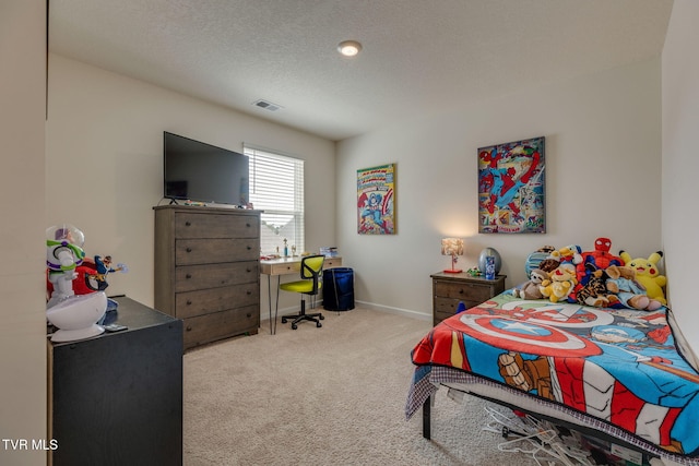 1233 Stamp Lodge Rd, Kingsport, TN 37660 - carpeted bedroom featuring a desk and a textured ceiling