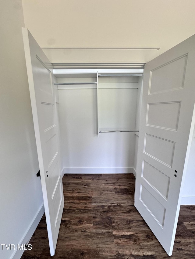 816 Hairetown Rd, Jonesborough, TN 37659 - view of closet