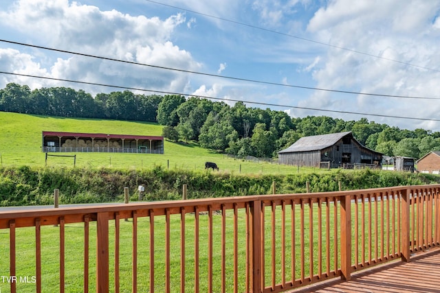 654 W Valley Dr, Kingsport, TN 37664 - wooden terrace featuring an outdoor structure, a view of countryside, and a barn