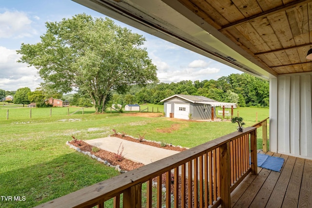 654 W Valley Dr, Kingsport, TN 37664 - wooden terrace with an outdoor structure and a patio area