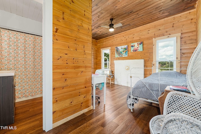 654 W Valley Dr, Kingsport, TN 37664 - bedroom featuring multiple windows, wood finished floors, and wood ceiling