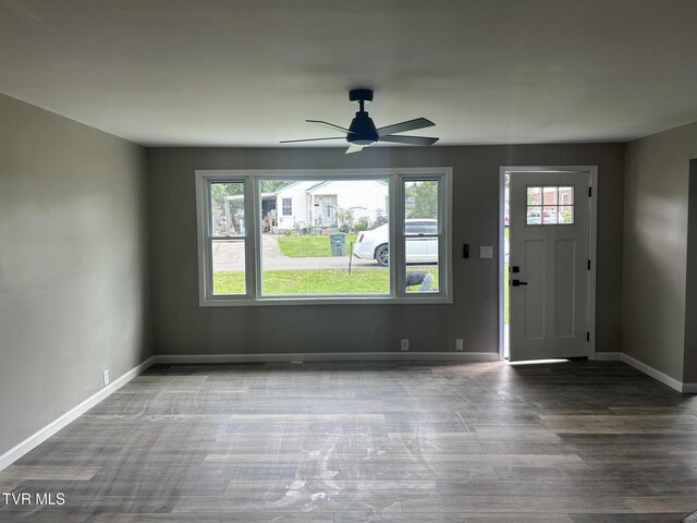 229 W Doe Ave, Elizabethton, TN 37643 - photo 15